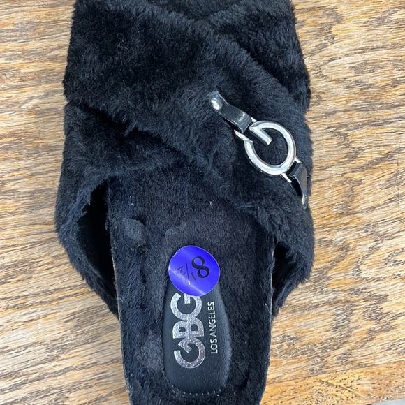 CBG Los Angeles slip ons - Picture 3 of 5